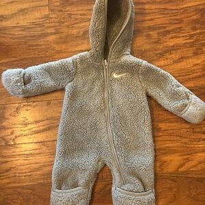 Nike Sherpa Sage Green Zip Up Baby Winter 3-6 month Girl Boy Gender Neutral